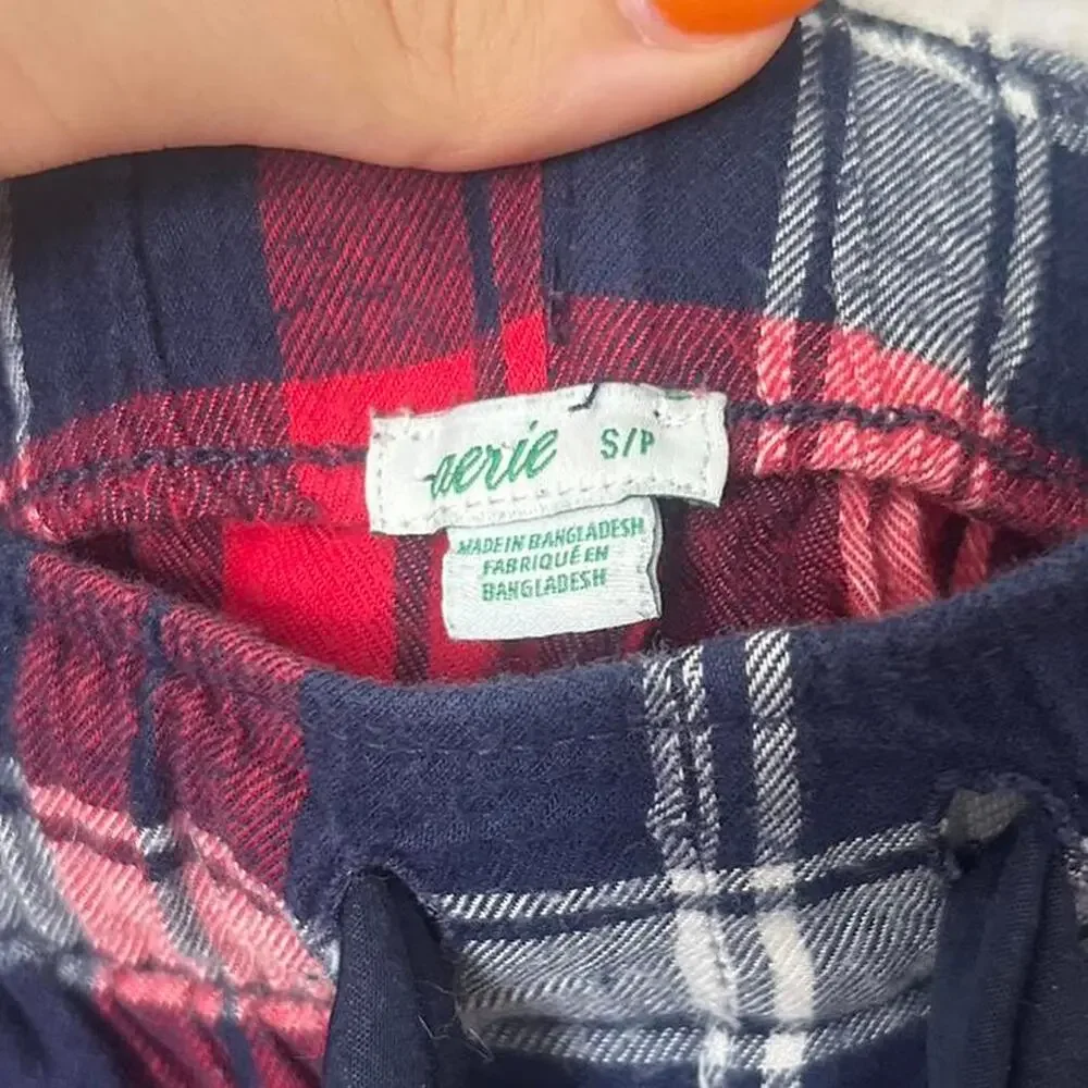 Aerie red and blue plaid PJ shorts - Picture 5 of 6